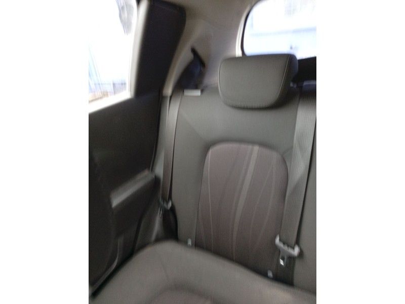 Recambio de cinturon seguridad trasero derecho para chevrolet aveo hatchback (t300) 1.3 d referencia OEM IAM 95414432  