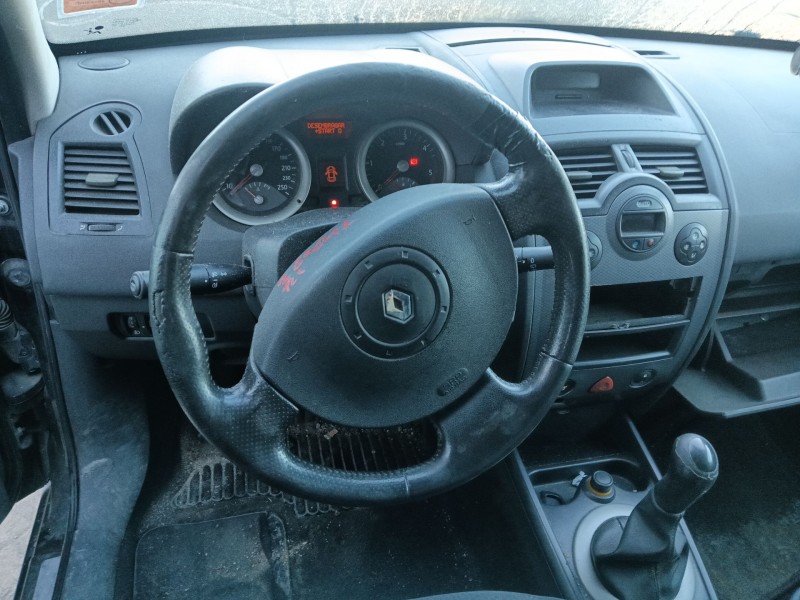 renault megane ii (bm0/1_, cm0/1_) del año 2004