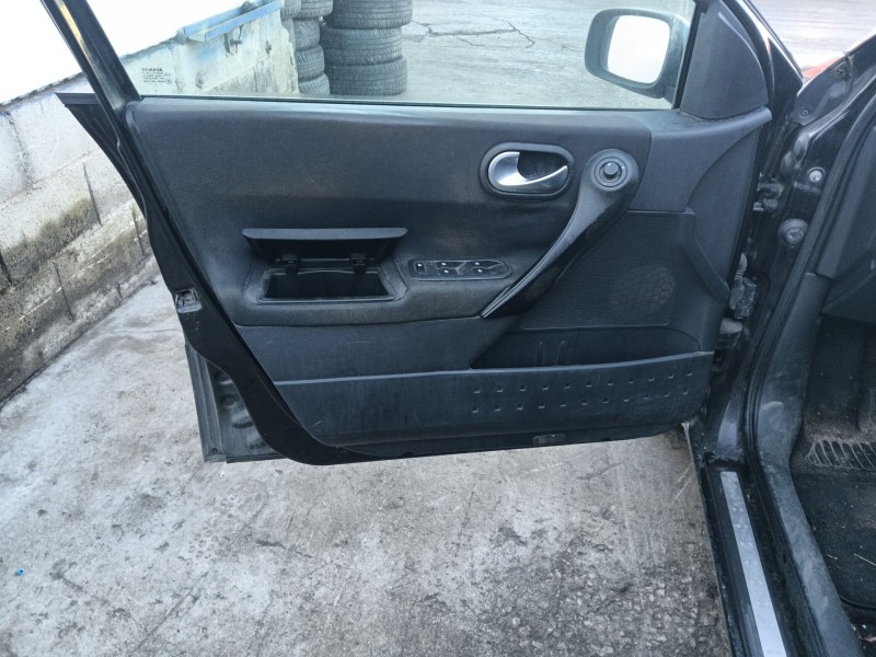 renault megane ii (bm0/1_, cm0/1_) del año 2004