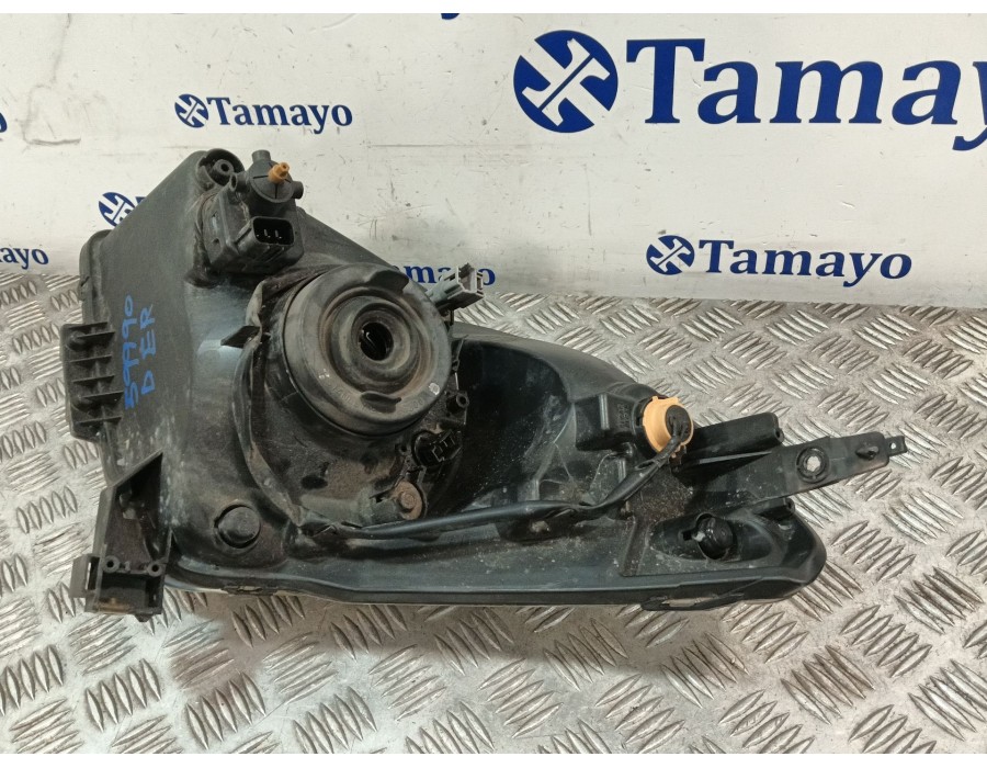 Recambio de faro derecho para suzuki swift iii (mz, ez) 1.5 (rs 415) referencia OEM IAM P4981R P4432R 