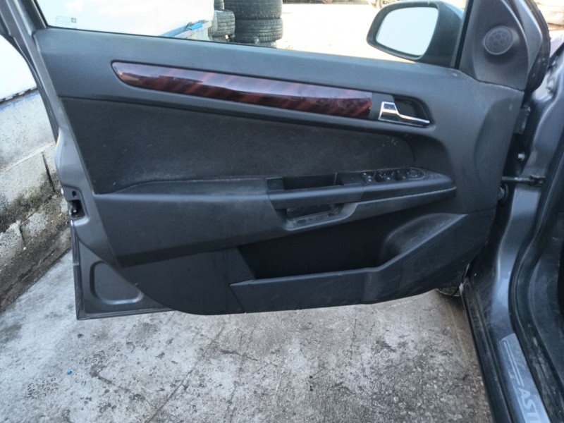 opel astra h (a04) del año 2004
