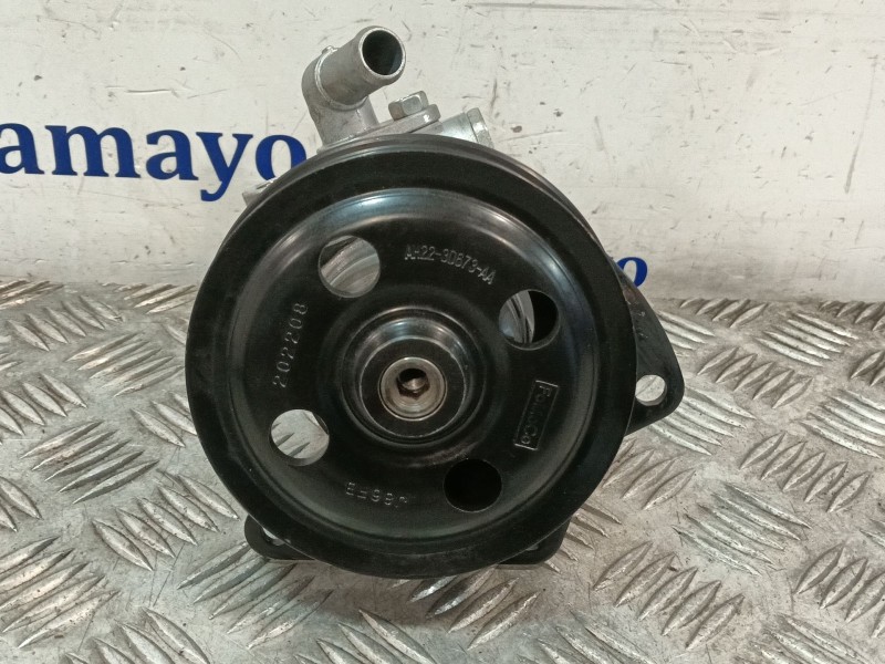 Recambio de bomba direccion para land rover discovery iv (l319) 3.0 sdv6 4x4 referencia OEM IAM AH223A696AC B49110453 