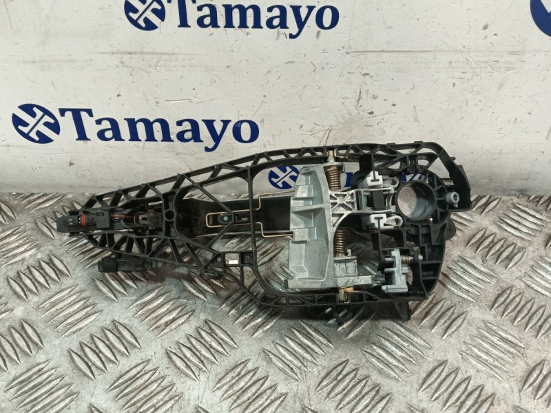 Recambio de maneta exterior delantera derecha para bmw mini (f56) referencia OEM IAM 7296458  
