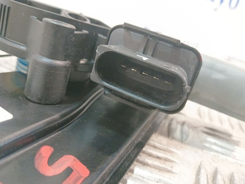 Recambio de elevalunas trasero derecho para bmw mini (f56) referencia OEM IAM 13262410 732028206 