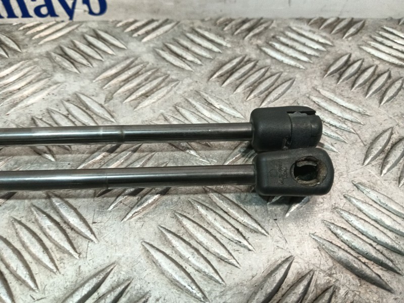 Recambio de amortiguadores maletero / porton para bmw mini (f56) referencia OEM IAM 512473188896  