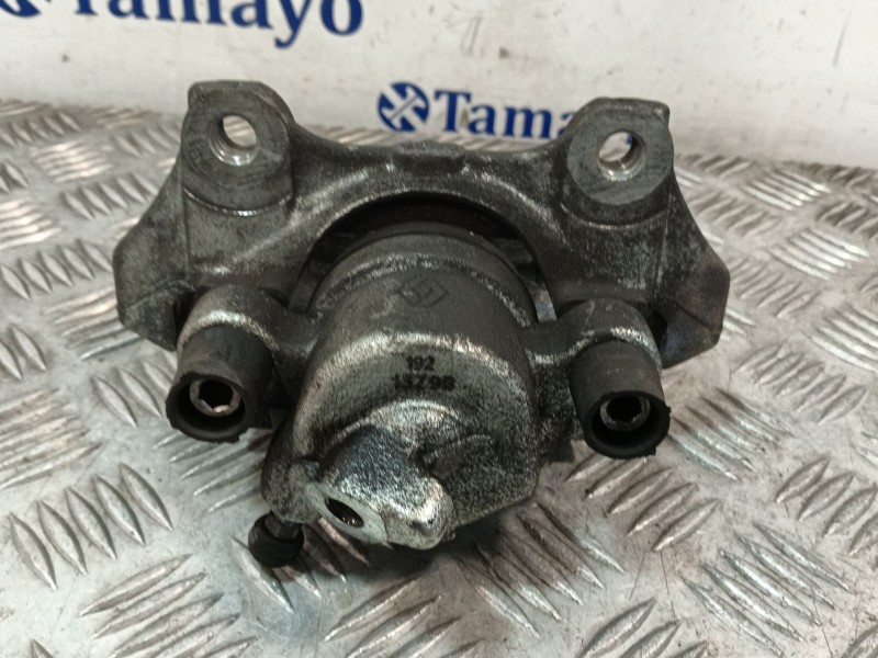 Recambio de pinza freno delantera derecha para renault clio iv referencia OEM IAM 410008142R  