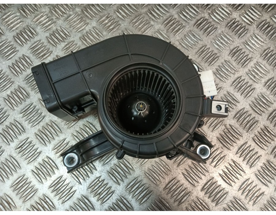 Recambio de motor calefaccion para kia xceed (cd) 1.6 gdi hybrid referencia OEM IAM 375800 200709 375800200709