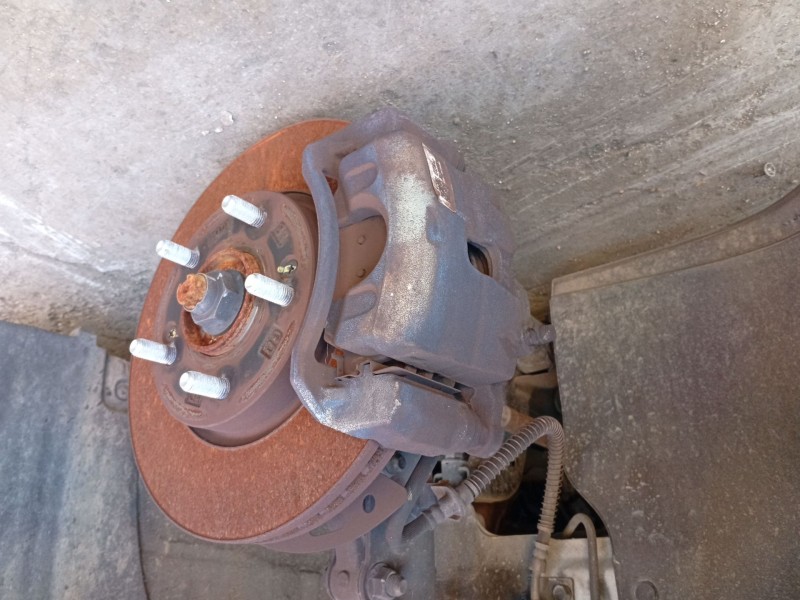 Recambio de pinza freno delantera izquierda para kia ceed referencia OEM IAM 58180G4A05 / 58110G4050  