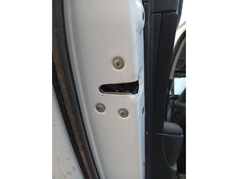 Recambio de cerradura puerta trasera izquierda para kia ceed referencia OEM IAM 81410J7000  