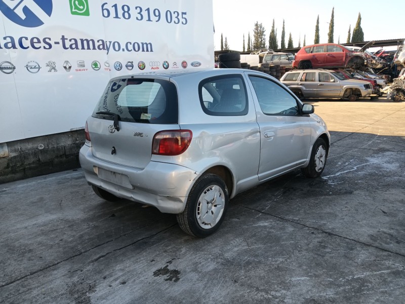 toyota yaris (_p1_) del año 1999