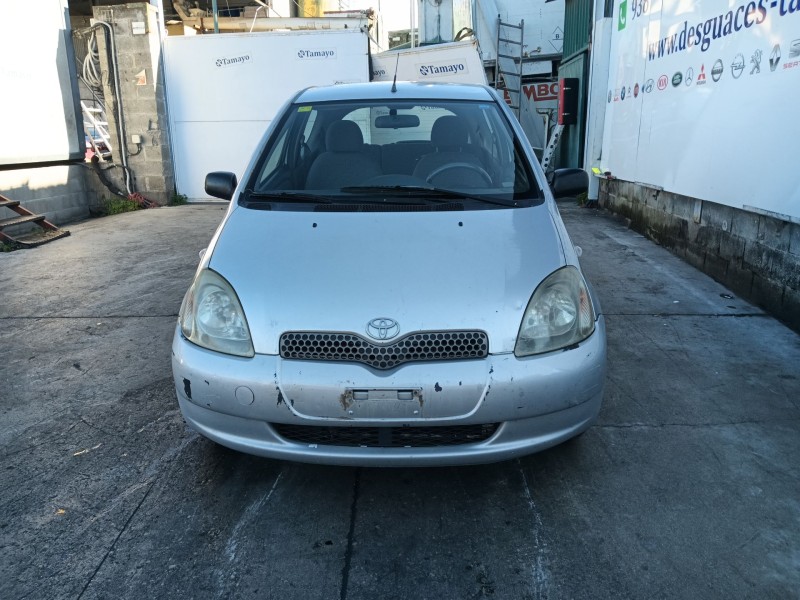 toyota yaris (_p1_) del año 1999