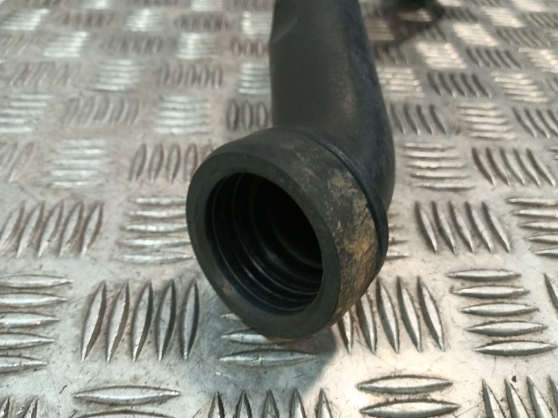 Recambio de tubo para land rover discovery iv (l319) 3.0 sdv6 4x4 referencia OEM IAM 1038108S02  