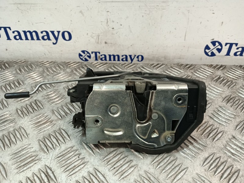 Recambio de cerradura puerta delantera derecha para bmw 1 (e81) 120 d referencia OEM IAM 7059974  