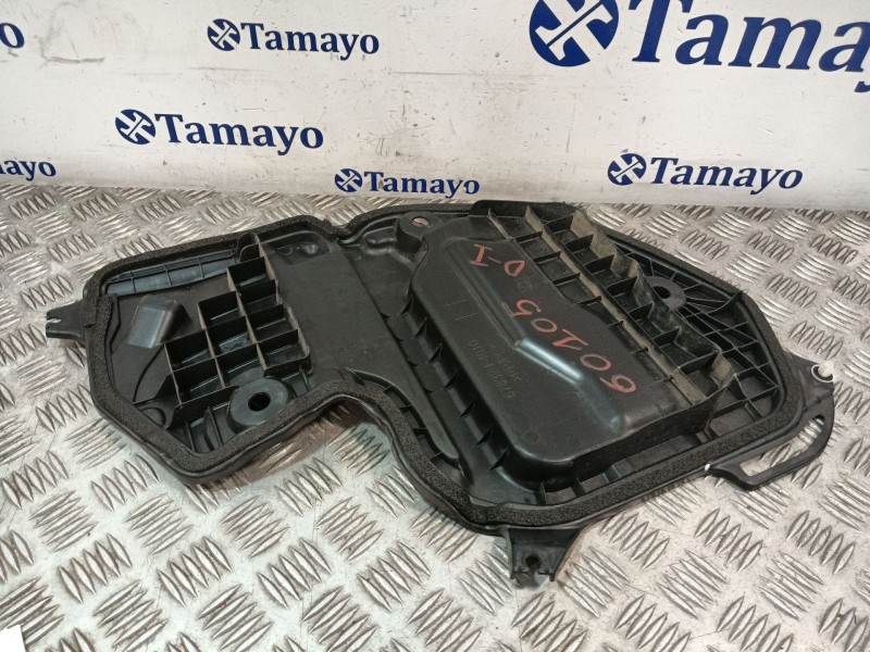 Recambio de moldura para toyota c-hr (_x1_) 1.8 hybrid (zyx10_, zyx11_) referencia OEM IAM 67832F4010  