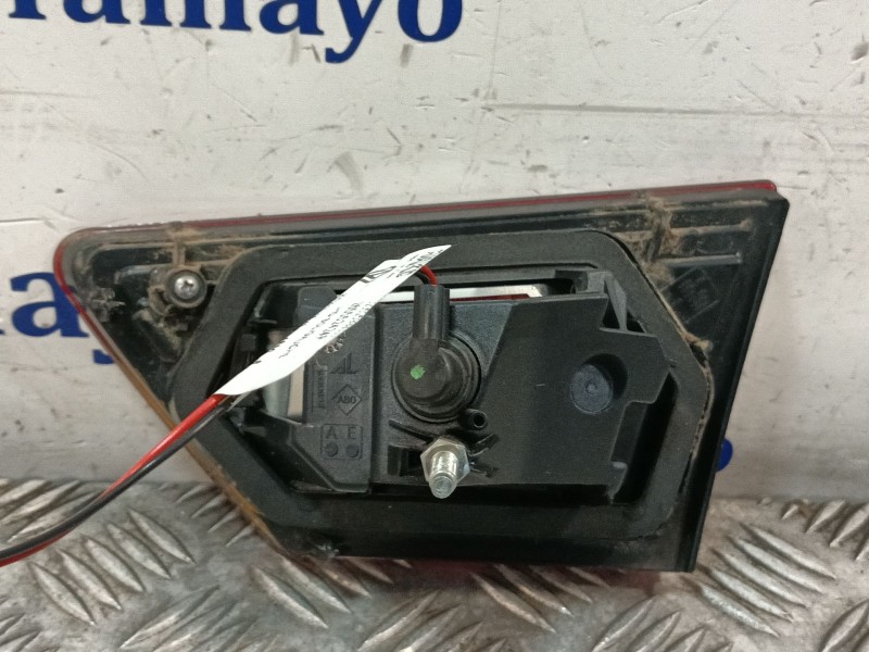 Recambio de piloto trasero izquierdo interior para renault clio iv referencia OEM IAM 265552424R  