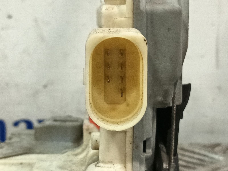 Recambio de cerradura puerta delantera derecha para volkswagen passat berlina (3c2) referencia OEM IAM 3C1B37016A  
