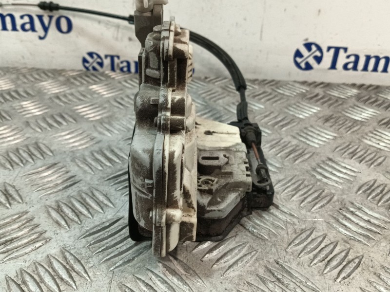 Recambio de cerradura puerta delantera derecha para volkswagen passat berlina (3c2) referencia OEM IAM 3C1B37016A  