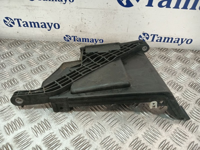 Recambio de moldura para bmw mini (f56) referencia OEM IAM 51717351481  