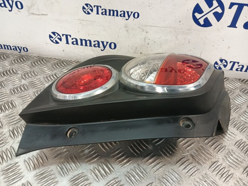Recambio de piloto trasero izquierdo para chevrolet aveo hatchback (t300) 1.3 d referencia OEM IAM 95470358 95470359 