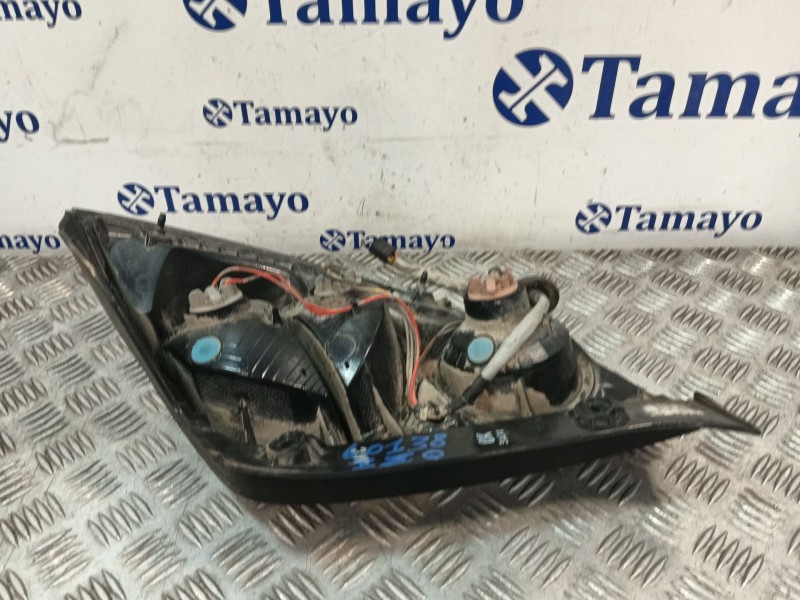 Recambio de piloto trasero izquierdo para chevrolet aveo hatchback (t300) 1.3 d referencia OEM IAM 95470358 95470359 