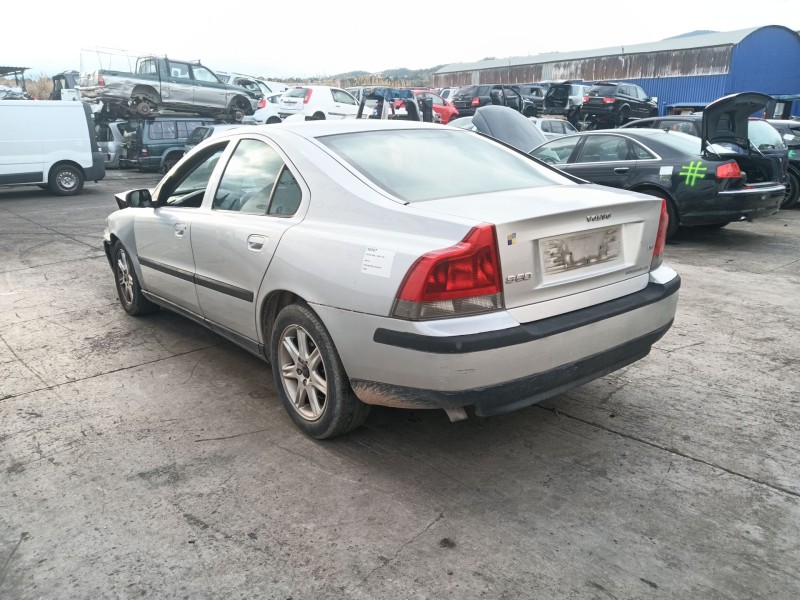volvo s60 i (384) del año 2004