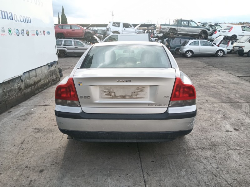 volvo s60 i (384) del año 2004