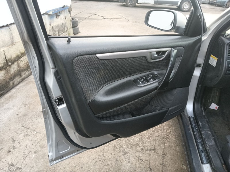volvo s60 i (384) del año 2004