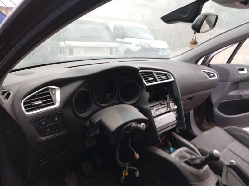 Recambio de salpicadero para citroën c4 ii (nc_) 1.6 bluehdi 100 referencia OEM IAM   