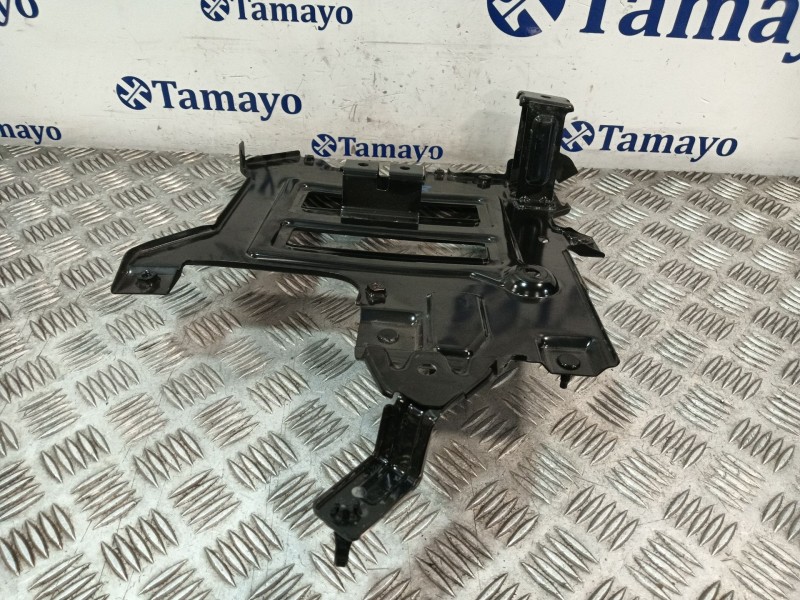 Recambio de soporte bateria para kia xceed (cd) 1.6 gdi hybrid referencia OEM IAM   