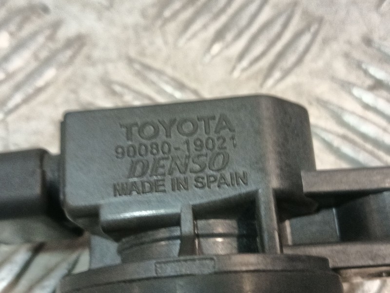 Recambio de bobina encendido para toyota yaris (ncp1/nlp1/scp1) 1.0 cat referencia OEM IAM 9008019021  