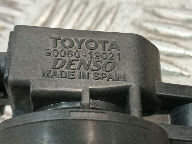 Recambio de bobina encendido para toyota yaris (ncp1/nlp1/scp1) 1.0 cat referencia OEM IAM 9008019021  