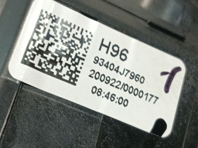 Recambio de mando multifuncion para kia xceed (cd) 1.6 gdi hybrid referencia OEM IAM 93404J7960 3L53AA 