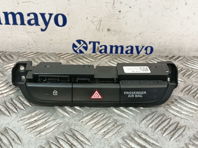 Recambio de warning para kia xceed (cd) 1.6 gdi hybrid referencia OEM IAM 93600J7000WK 41W3601300 41W3601110