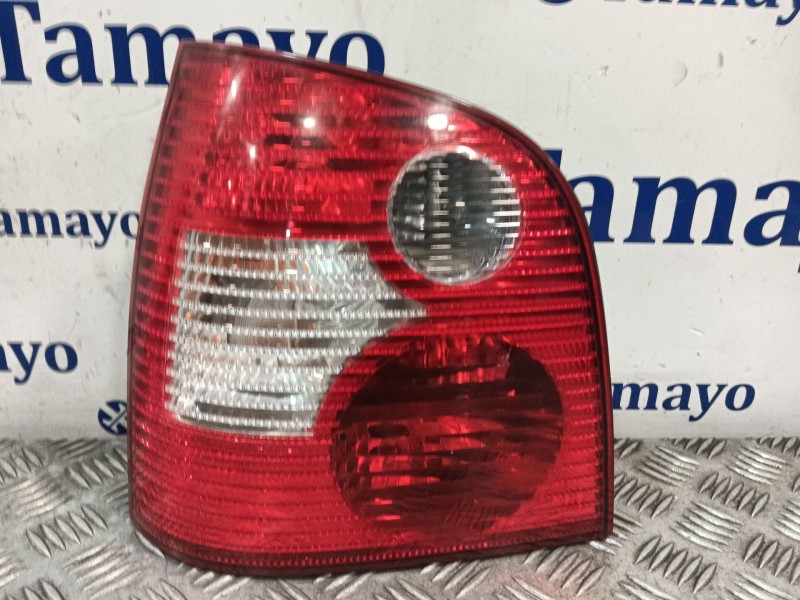 Recambio de piloto trasero izquierdo para volkswagen polo iv (9n_, 9a_) 1.4 16v referencia OEM IAM 62408  