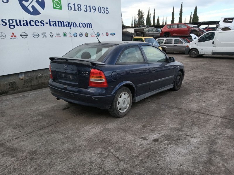 opel astra g hatchback (t98) del año 2001