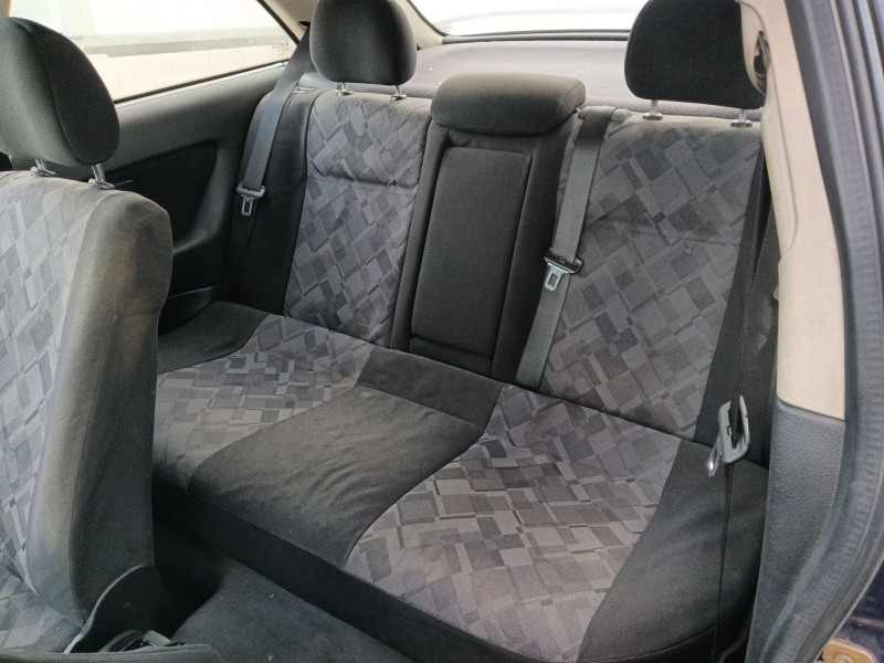 opel astra g hatchback (t98) del año 2001