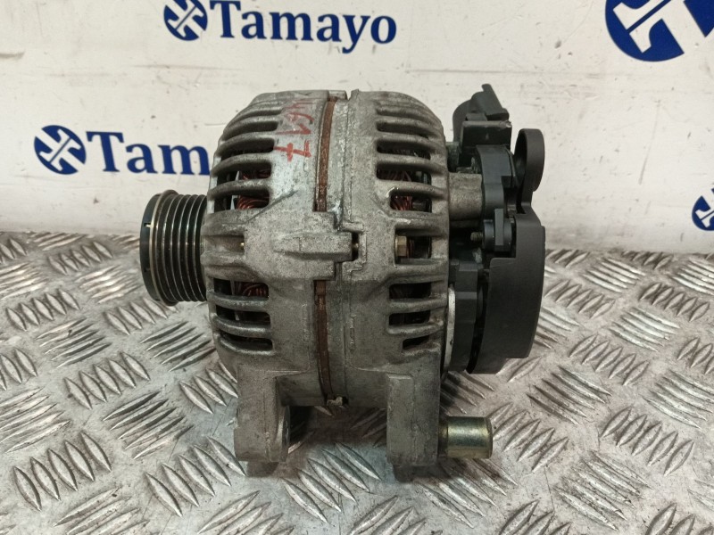 Recambio de alternador para peugeot 307 (s1) xr referencia OEM IAM 9646321880 0124525035 