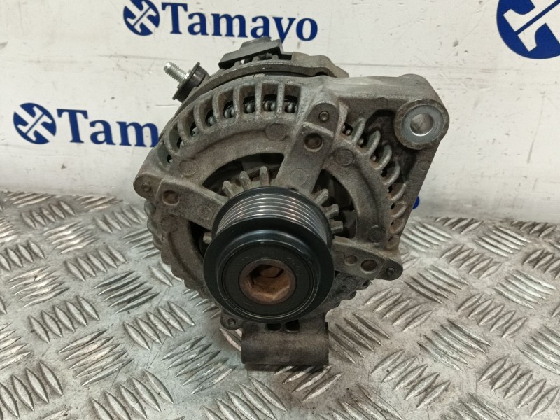 Recambio de alternador para land rover discovery iv (l319) 3.0 sdv6 4x4 referencia OEM IAM AH2210300AB 1042102420 