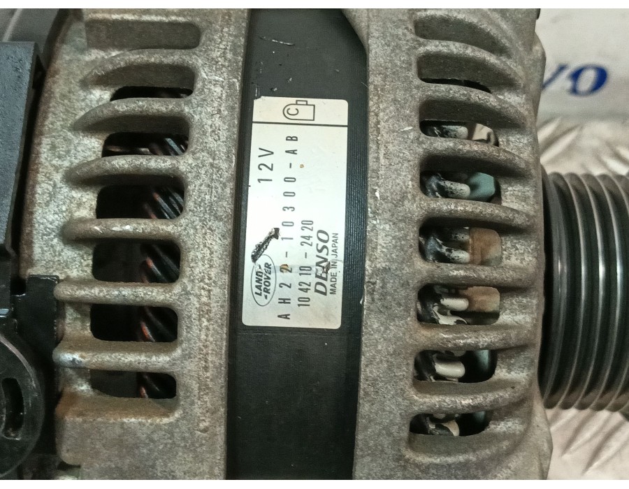 Recambio de alternador para land rover discovery iv (l319) 3.0 sdv6 4x4 referencia OEM IAM AH2210300AB 1042102420 
