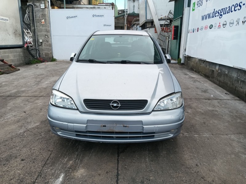 opel astra g hatchback (t98) del año 2001