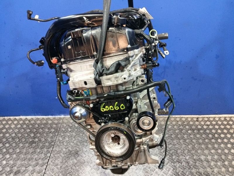 Recambio de motor completo para citroën c3 iii (sx) 1.2 puretech 82 referencia OEM IAM HMR  