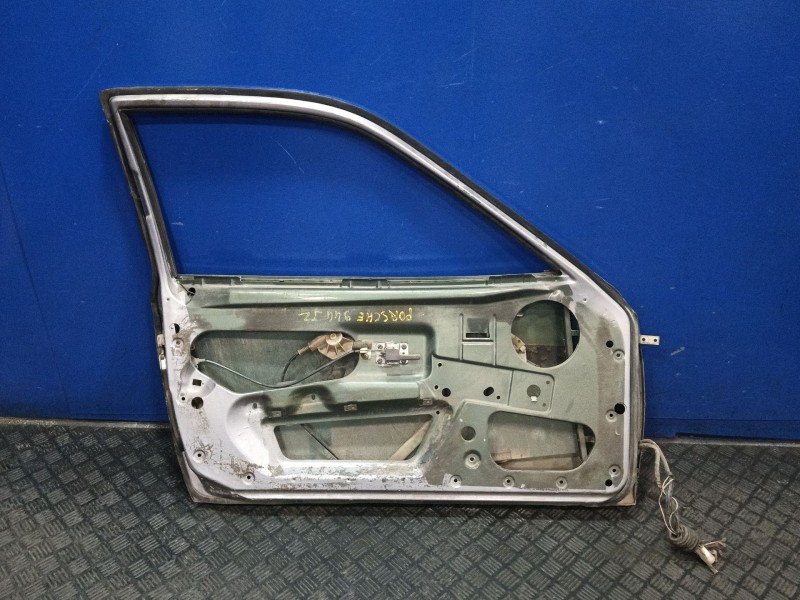 Recambio de puerta delantera izquierda para porsche 944 referencia OEM IAM   