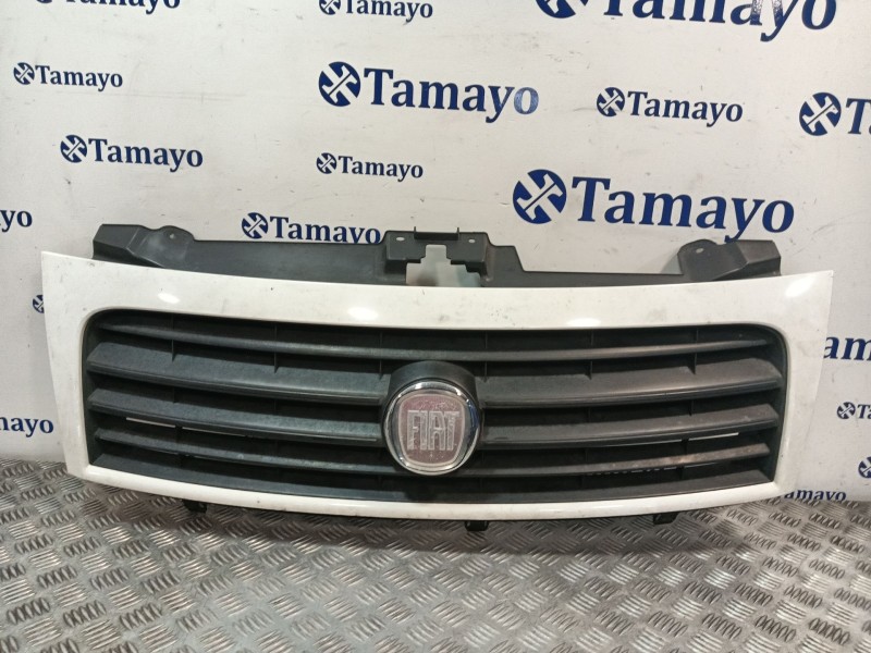 Recambio de rejilla delantera para fiat scudo furgoneta (270_, 272_) 1.6 d multijet referencia OEM IAM 1497652077  