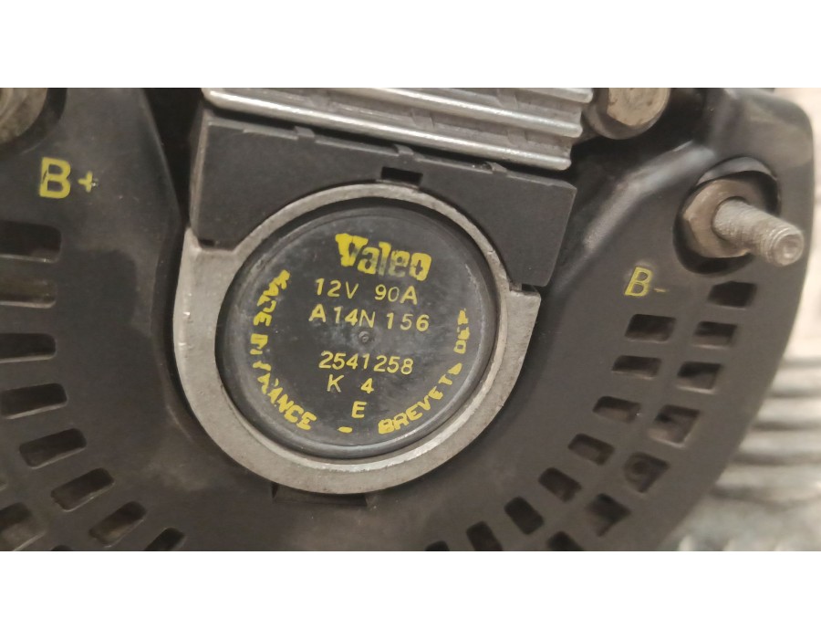 Recambio de alternador para renault clio i fase i+ii (b/c57) 1.7 referencia OEM IAM 2541258  