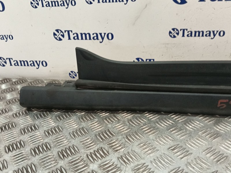 Recambio de faldon lateral para ford transit connect v408 furgoneta/monovolumen 1.5 ecoblue referencia OEM IAM DT11R10258A  