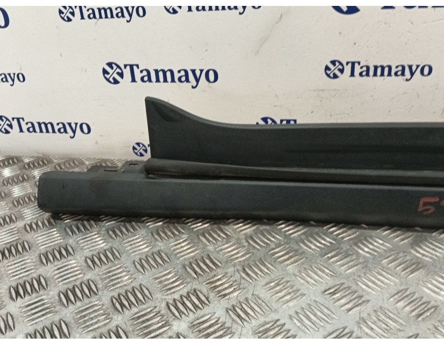 Recambio de faldon lateral para ford transit connect v408 furgoneta/monovolumen 1.5 ecoblue referencia OEM IAM DT11R10258A  