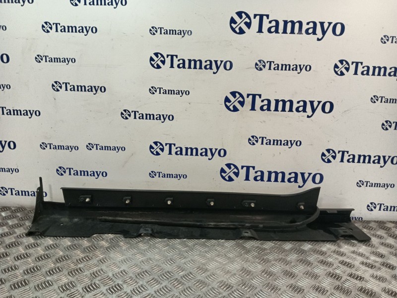 Recambio de faldon lateral para ford transit connect v408 furgoneta/monovolumen 1.5 ecoblue referencia OEM IAM DT11R10258A  