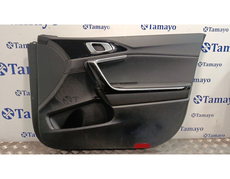 Recambio de guarnecido puerta delantera derecha para kia xceed (cd) 1.6 gdi hybrid referencia OEM IAM 82302J7042DQB 82380J7000WK