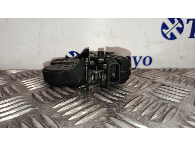 Recambio de cerradura maletero / porton para renault clio iv referencia OEM IAM 846300003R  