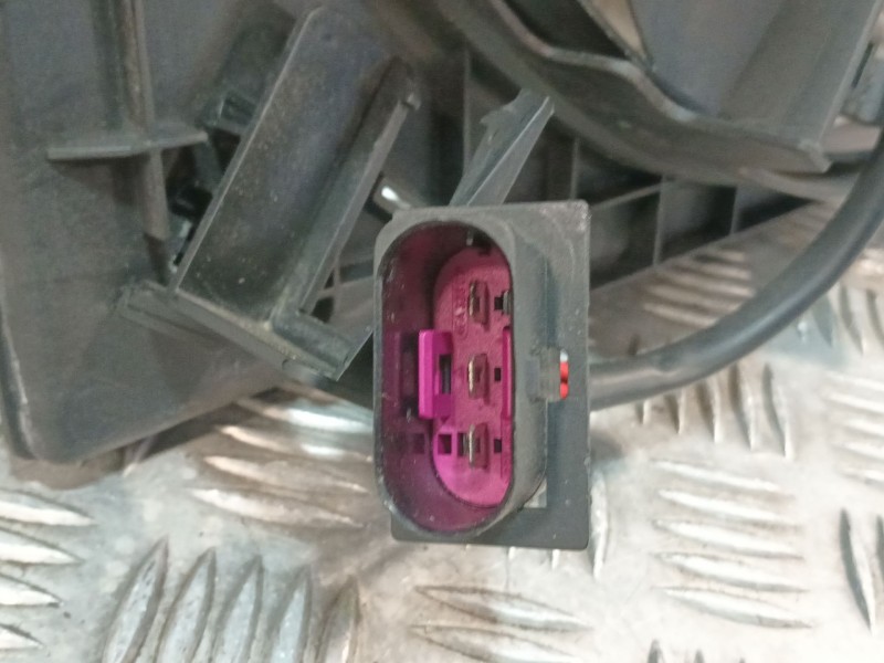 Recambio de electroventilador para seat ibiza iv (6j5, 6p1) 1.6 tdi referencia OEM IAM 6R0121207A  